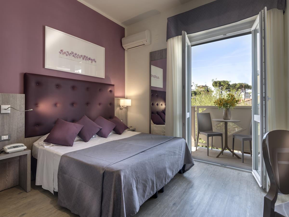 Hotel Azzurra Marina di Pietrasanta Exterior foto